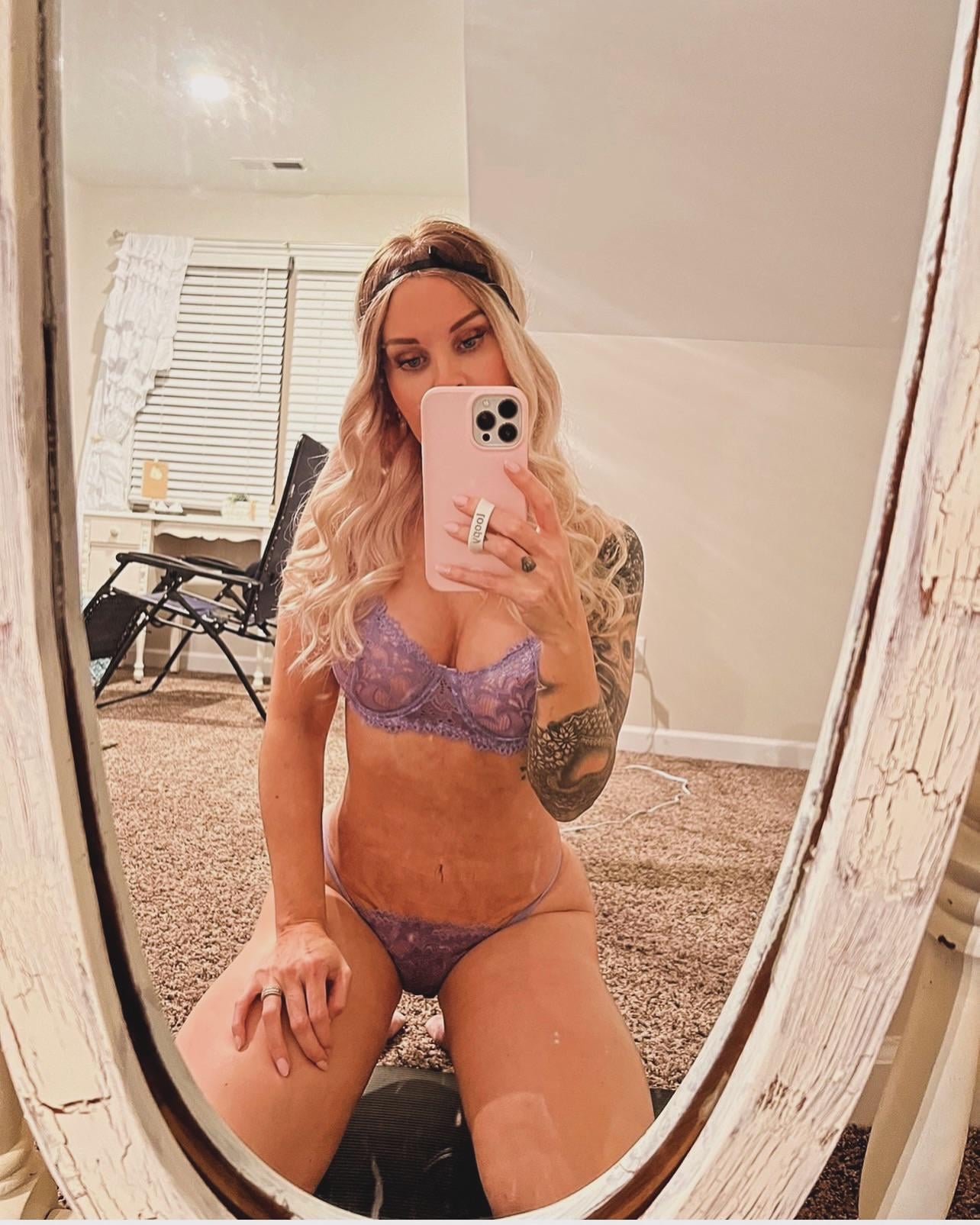 Thicker Do you like women with curves