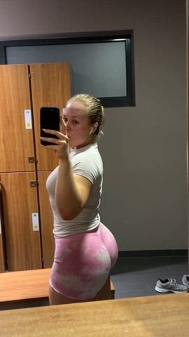 PAWG Valentines Day workout