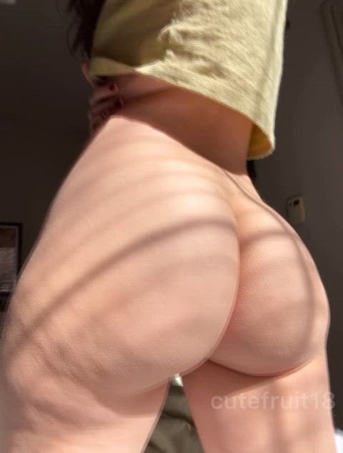PAWG my cellulite shows a lot more in the sun