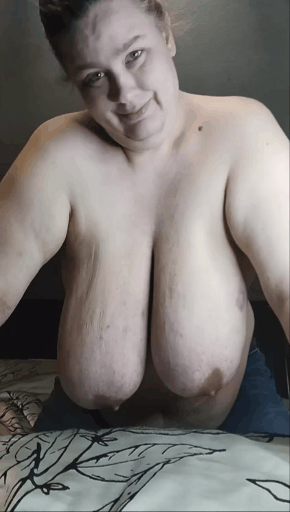 Thicker I can do magic Ill use my tits to