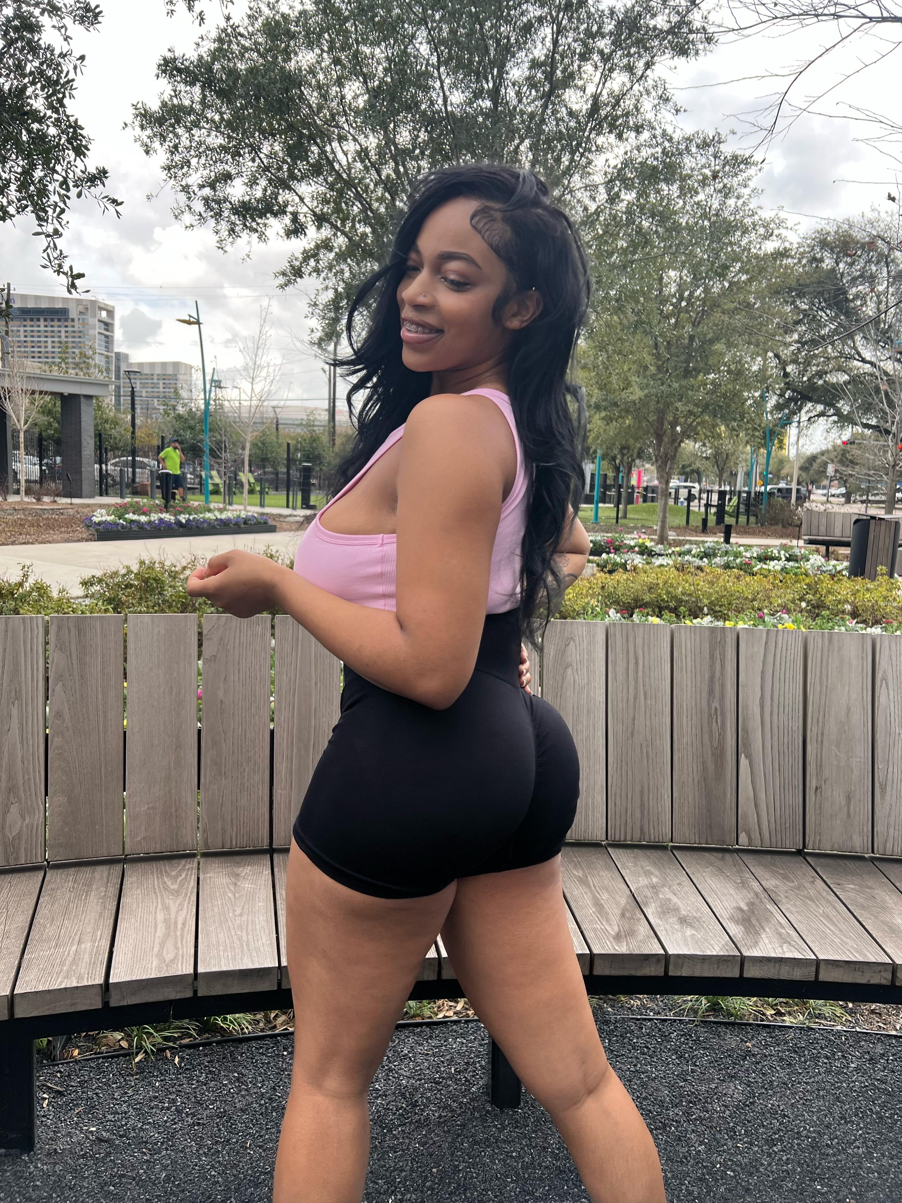 1714291573 705 Thicker Big butt bigger heart
