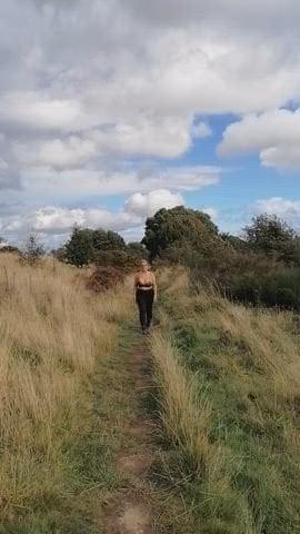 Short thick girls love to hike xx 41F UK 5ft
