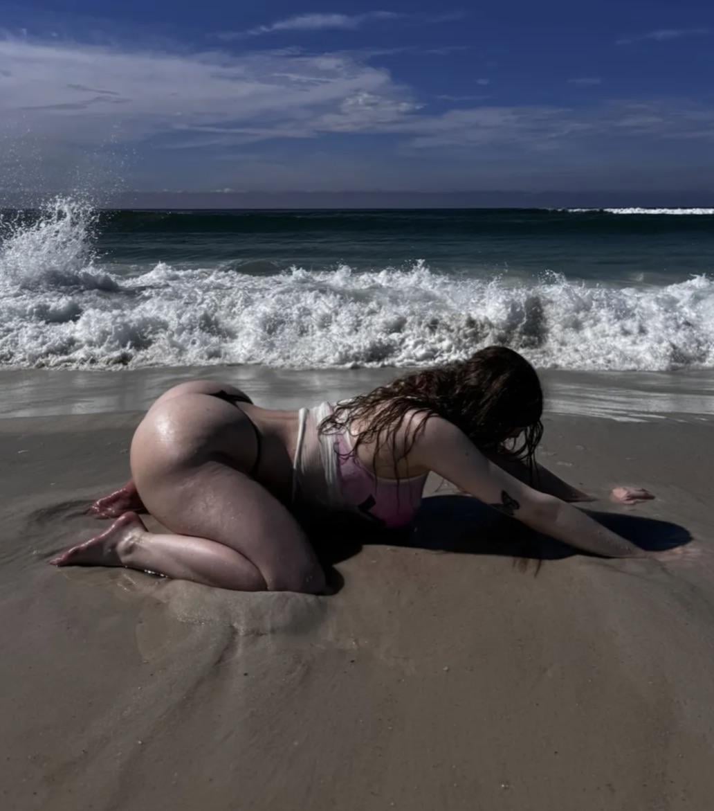 PAWG you thirsty