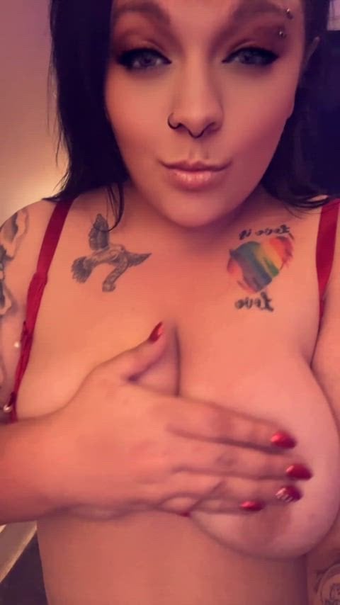 Thicker Happy Titty Tuesday Babes