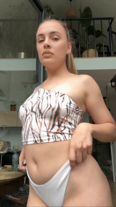 PAWG can my ass sit on your lap