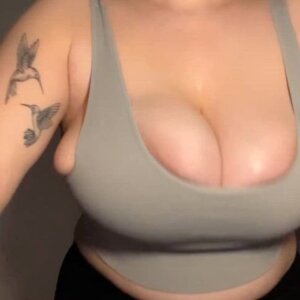 Slowmo titty drops to start your week off right