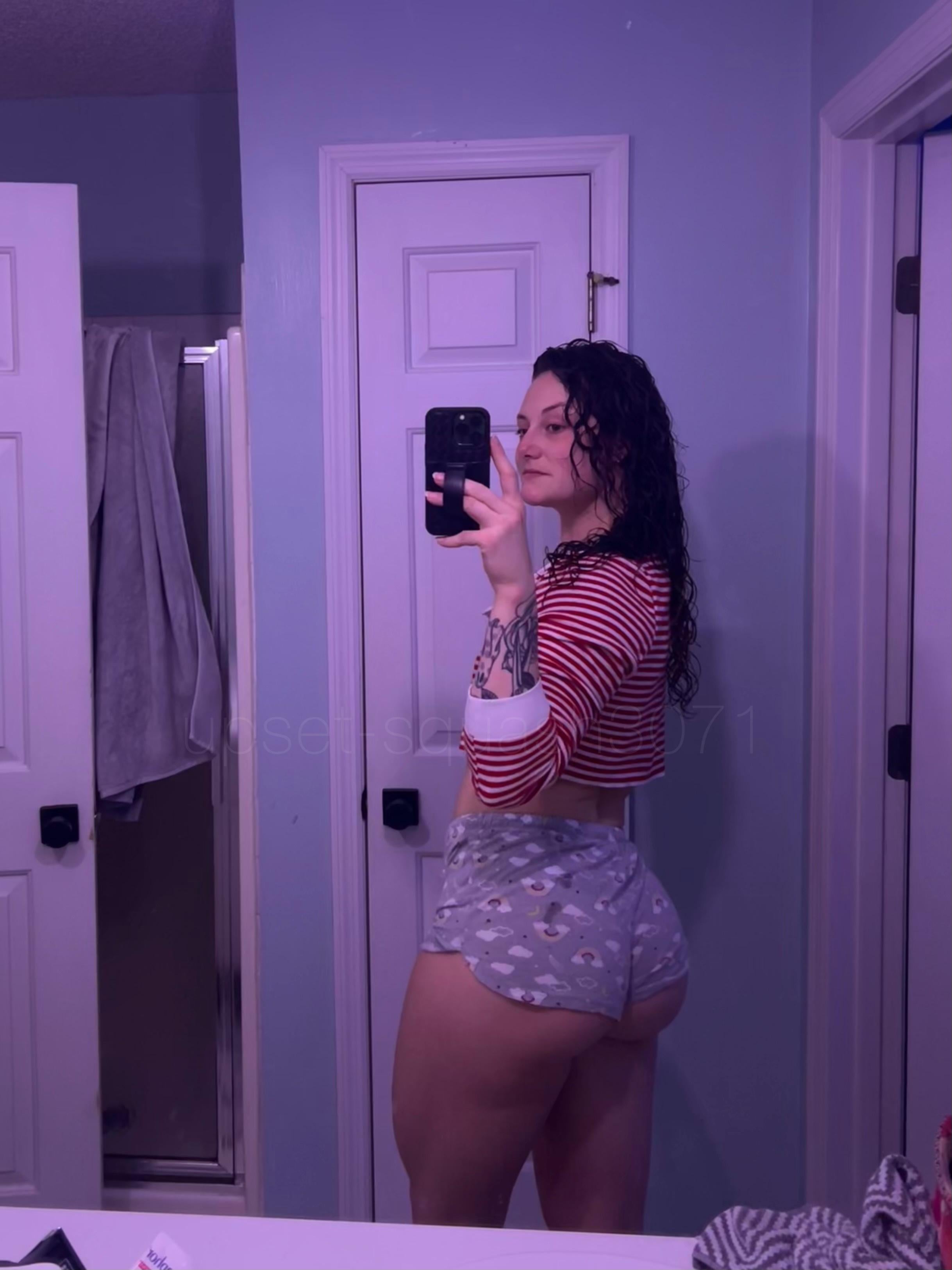 ass out of control Centaur Girls