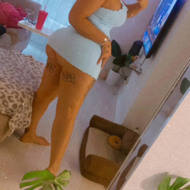 Trophy Wife 🏆