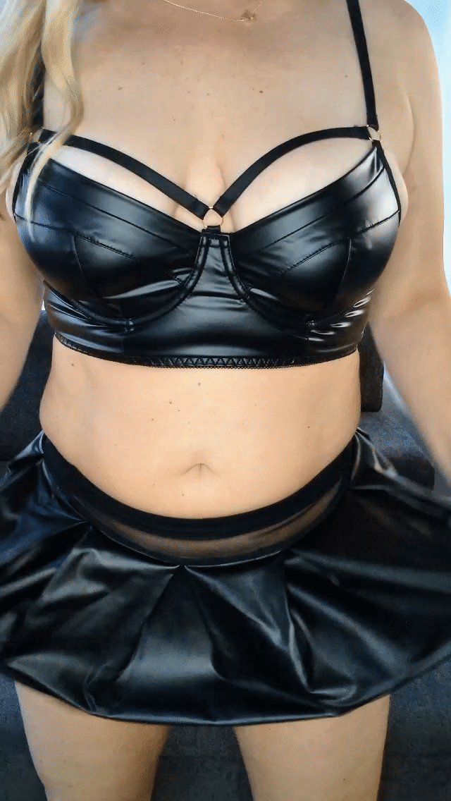 Thicker Thick milf needs a thick