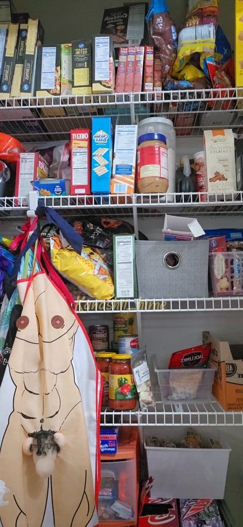 Grab me all over Thick White Girls