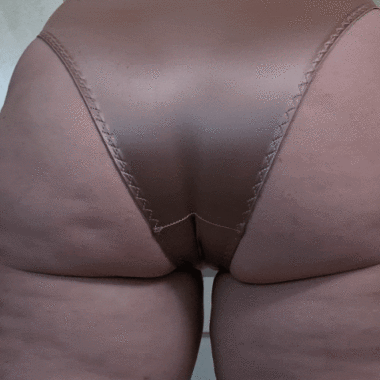 Thick asses look so good in satin panties [F51]