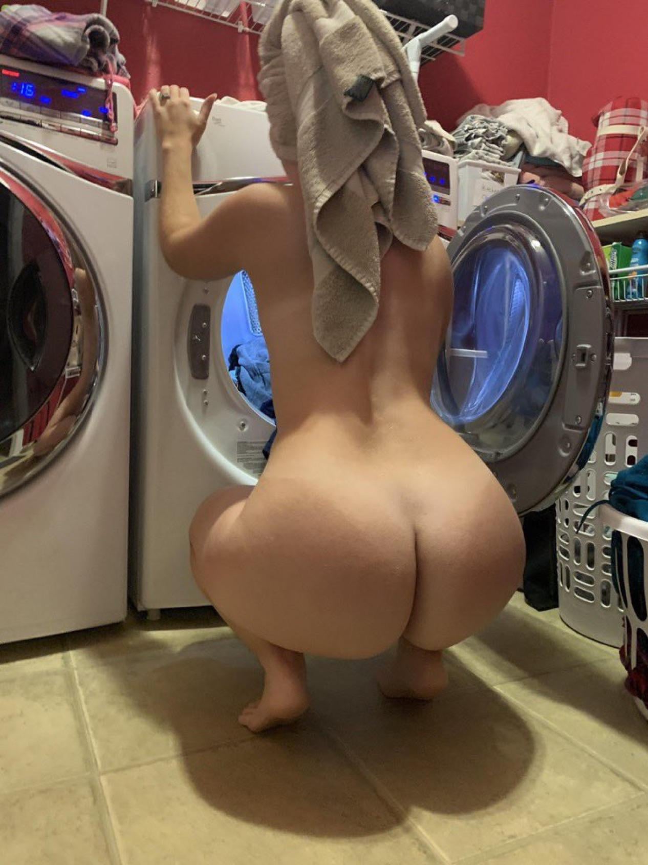 Forgot to turn on the dryer Thick White Girls