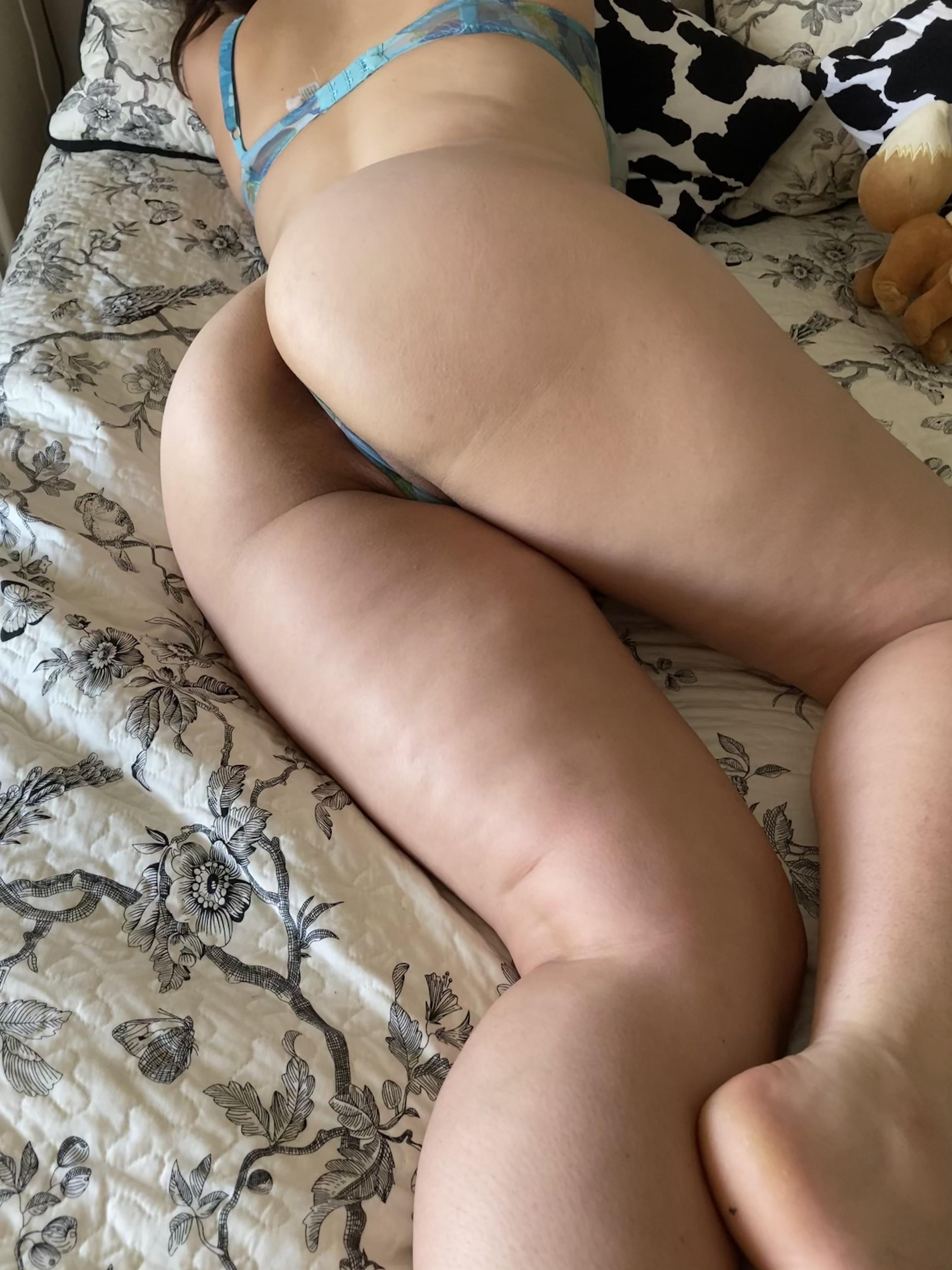 If you eat my ass Ill let you creampie me