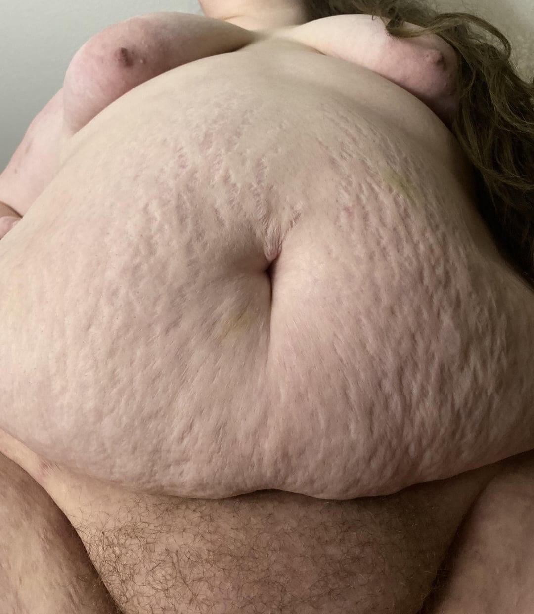 Thicker Mommy Hump Day