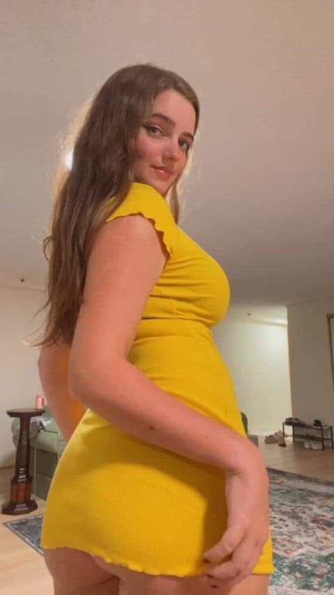 Who wants to eat it Thick White Girls