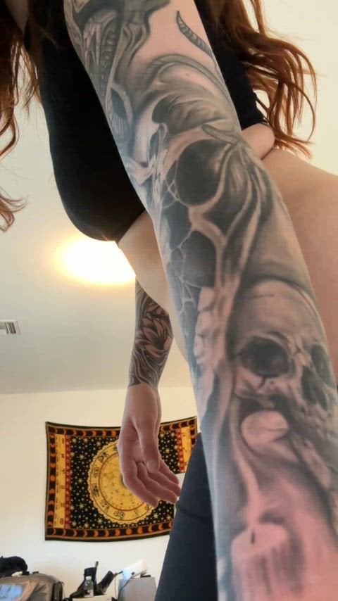 PAWG Wish someones hand would grab my ass from off