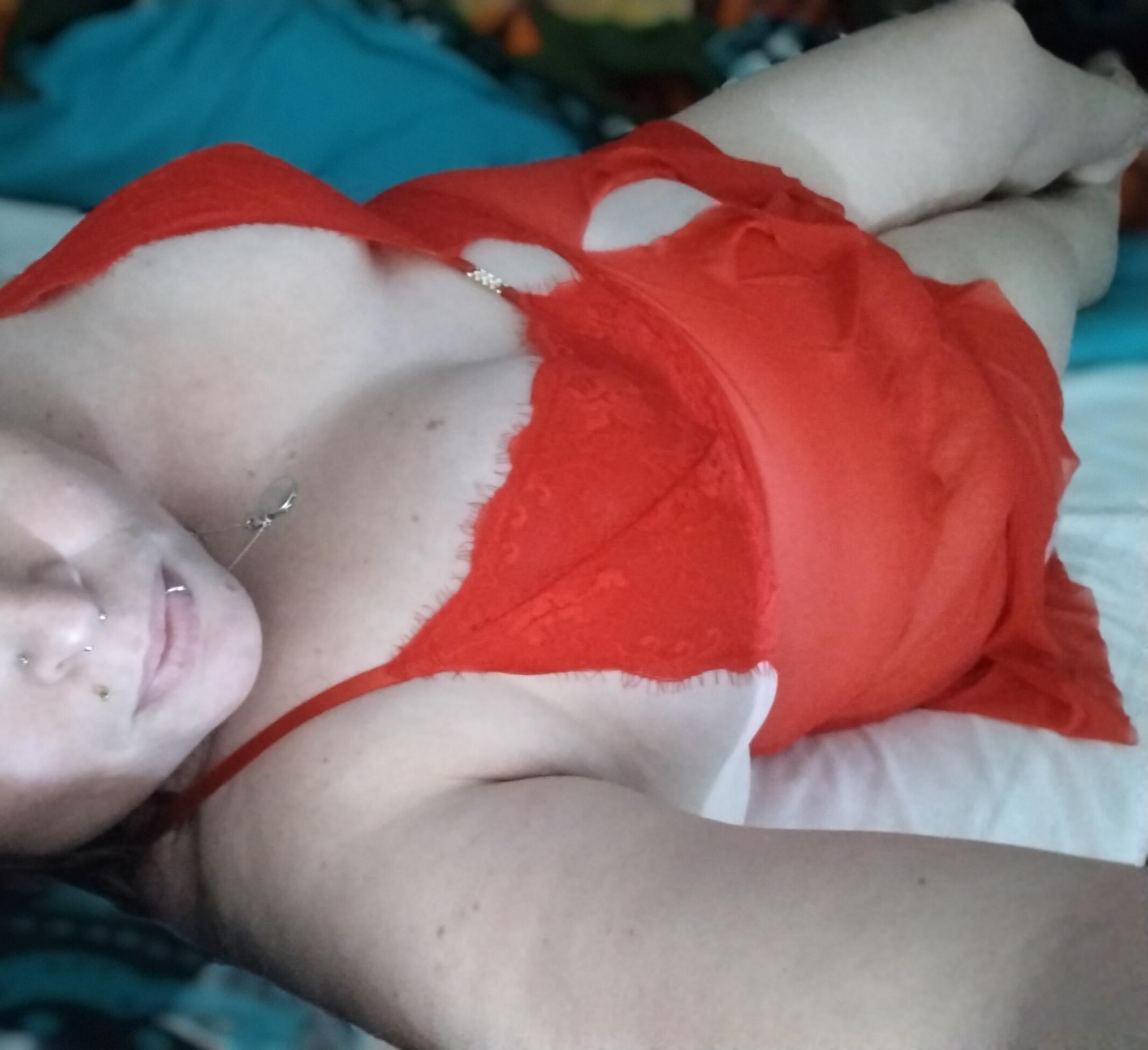 Thicker Red hot waiting for you