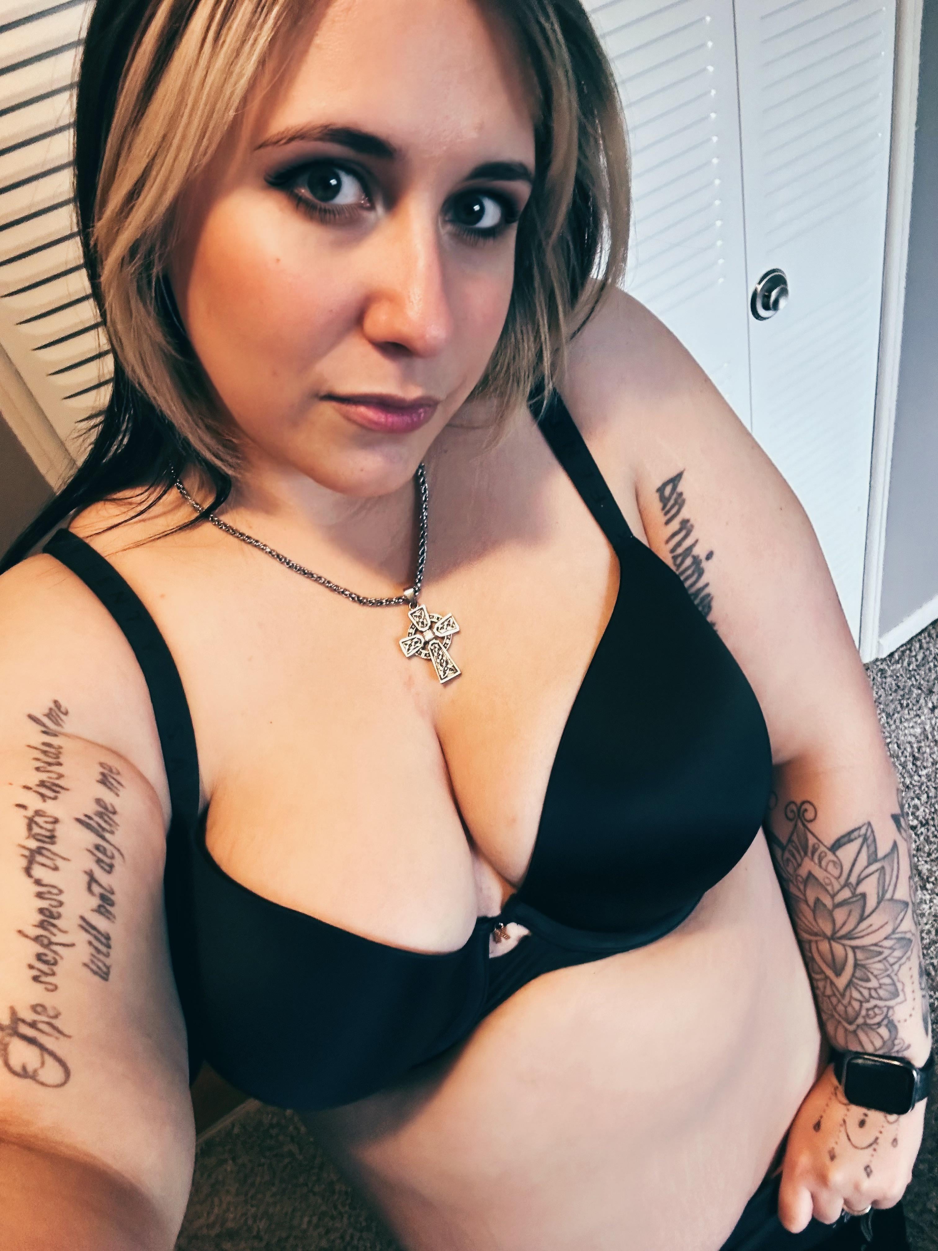 Cute enough to ruin your life Thick enough to sit