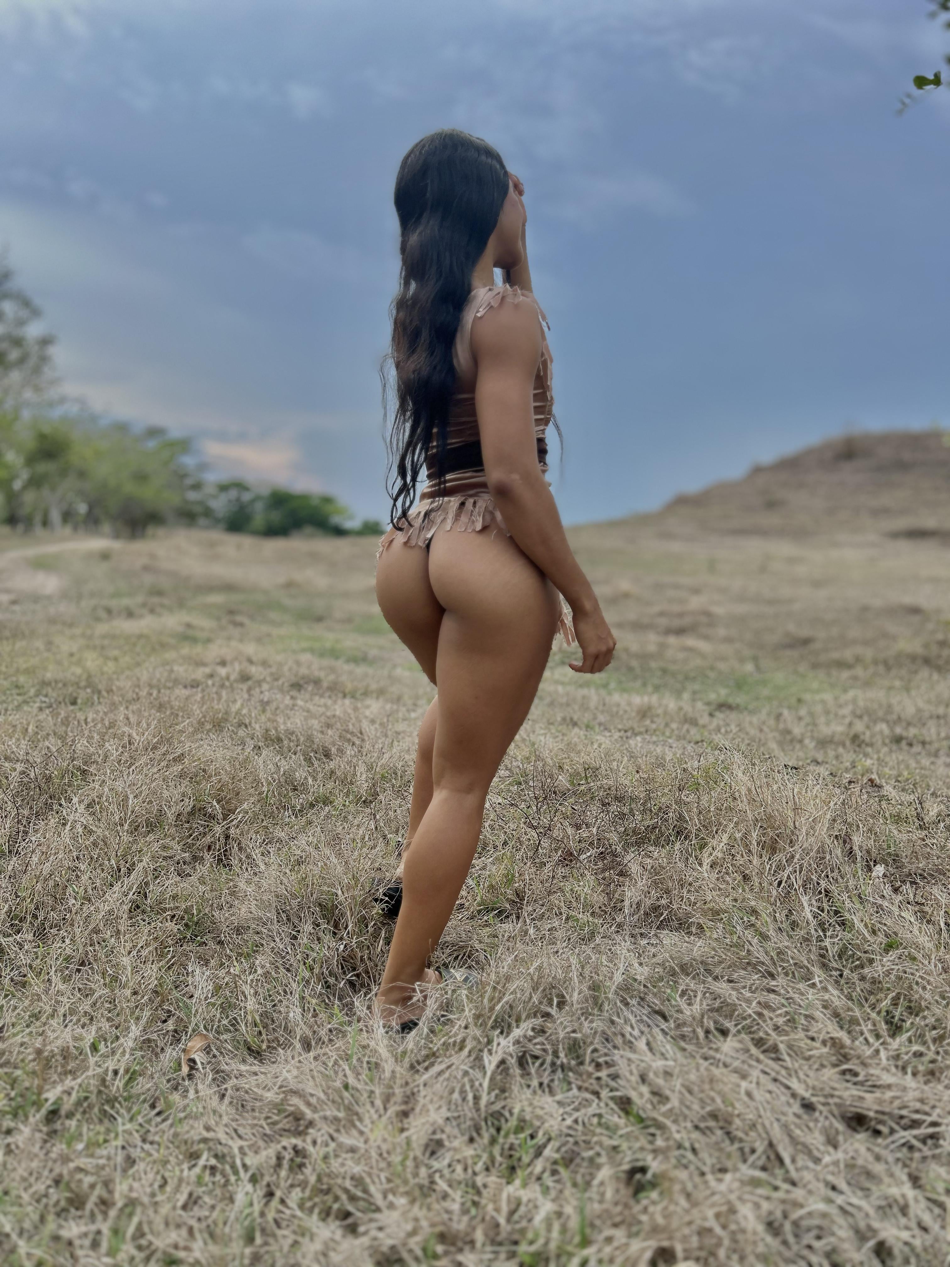 Do you like the view Thick White Girls