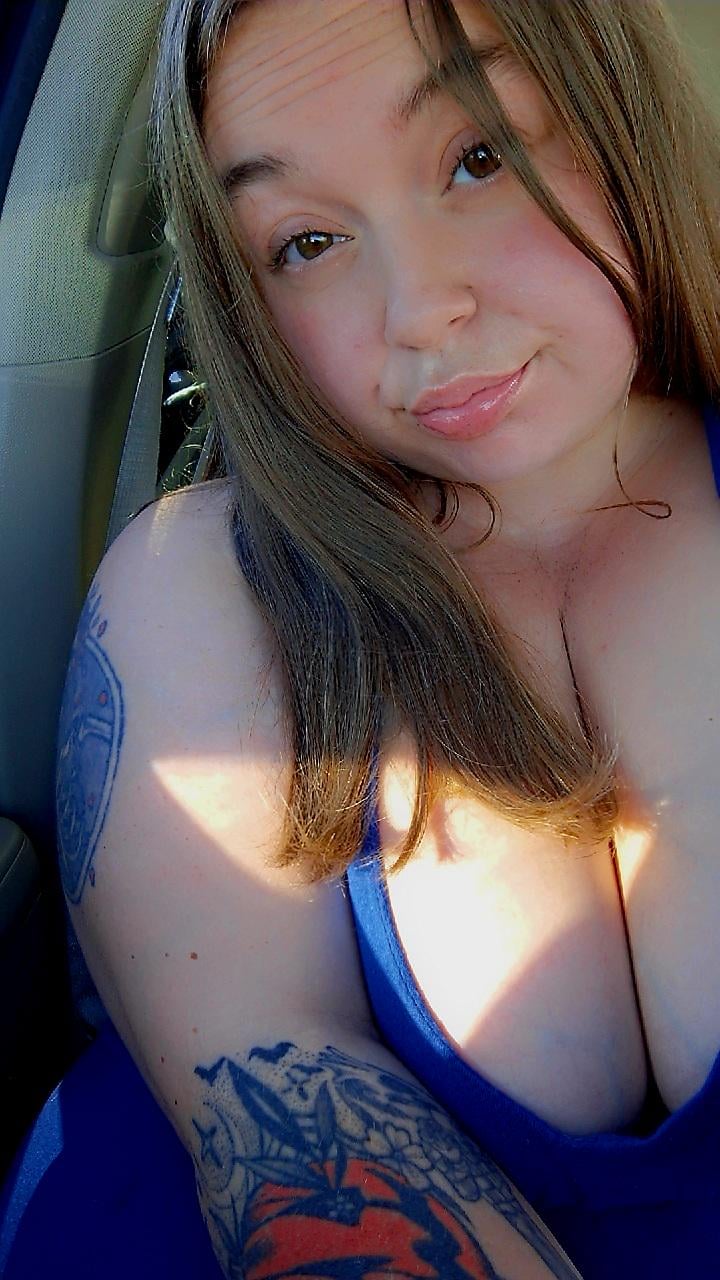 Hiiiiii Thick White Girls