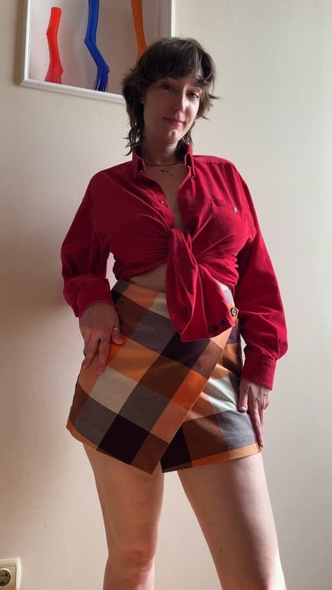 I dont see the point in hiding my curves