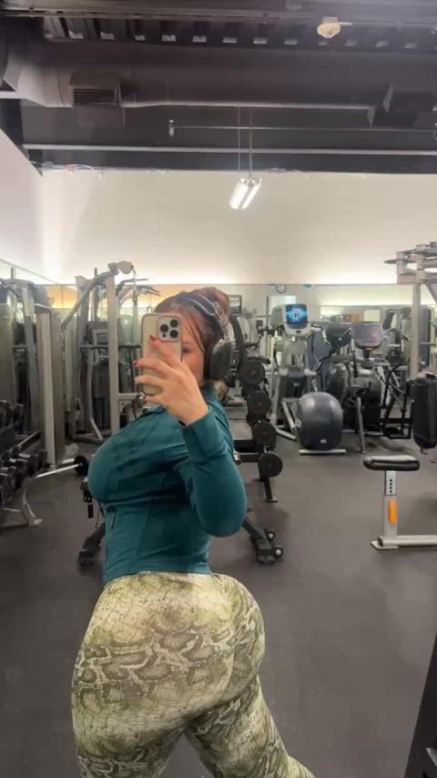 Thicker Todays pump and yes its natural