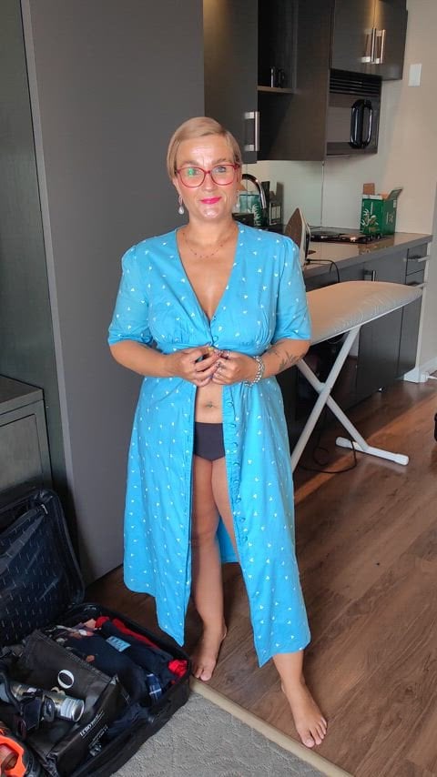 Thicker What Im wearing tonight xx bra less makes me