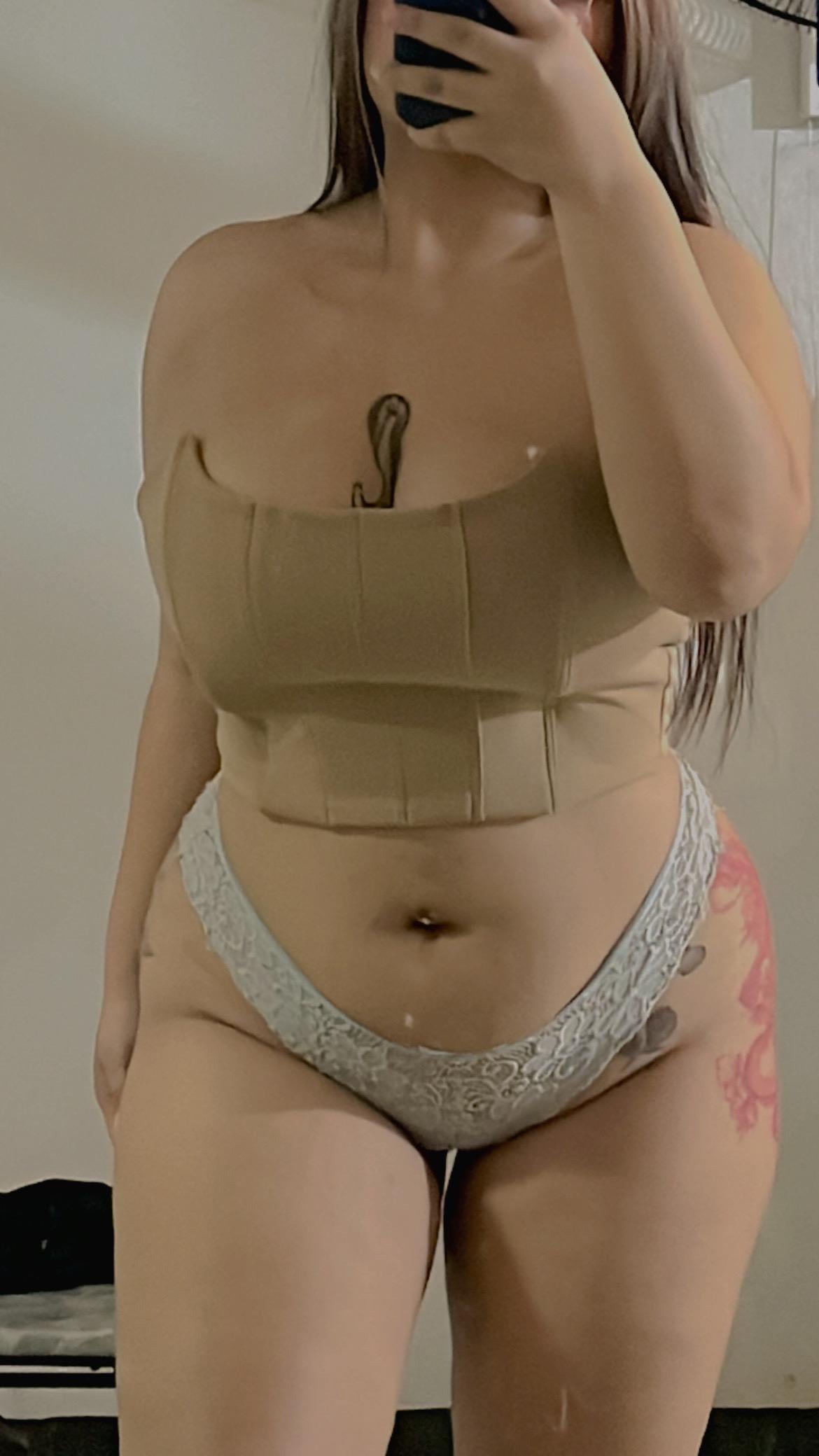 Thicker almost about to hang on this lingerie