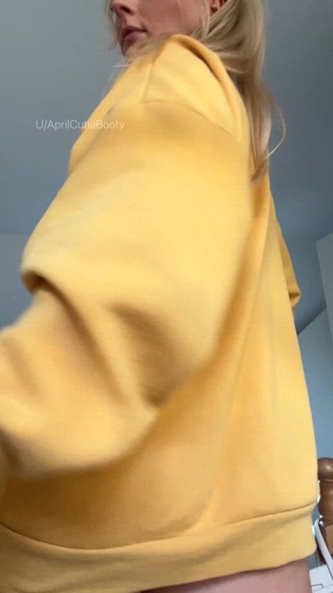 Getting my booty out is so fun