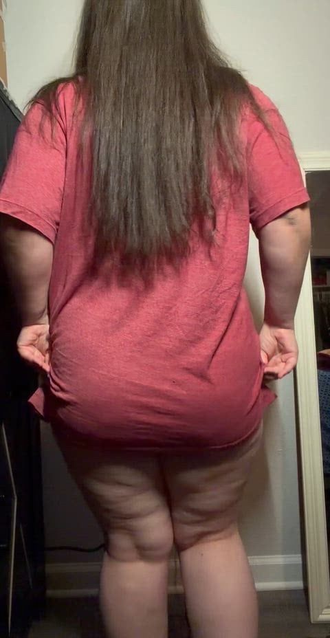 Hiding this big ass under my T shirt Thick White