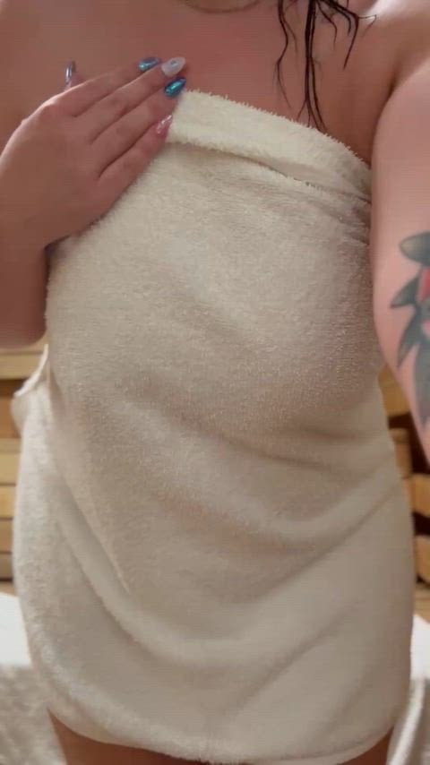 PAWG Things are heating up in here