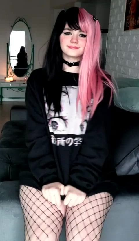 Thick and Goth is the best combination