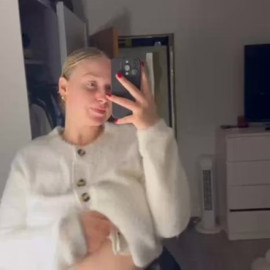 I used to hide these thicc tits, but now that I'm divorced...