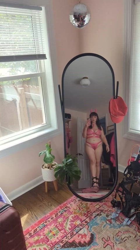 Thick succubus for spooky week