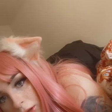 This cat girl is in heat