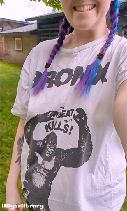 I’d flash you everyday if we were neighbors ;)