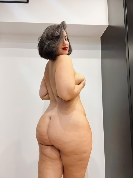 Do chubby moms turn you on?