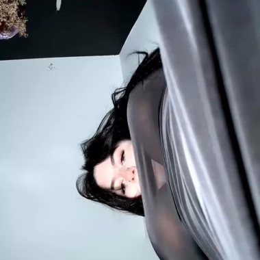Dont move!! Can I use your face as a chair