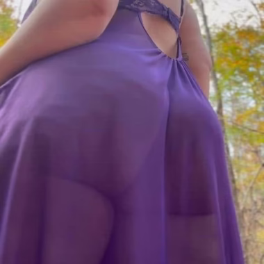 Fuck a pawg out in the elements to get in touch with your primal side 😈🌲