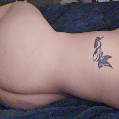 [F] accepting cuddle partners