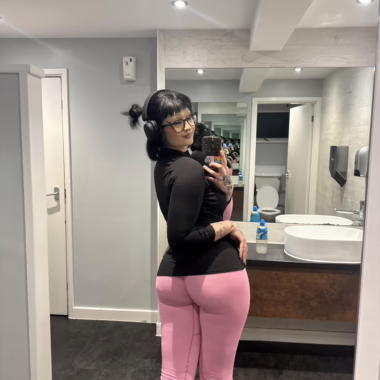 who likes gym girls?🙈🖤