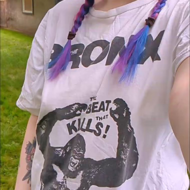 I’d flash you everyday if we were neighbors ;)