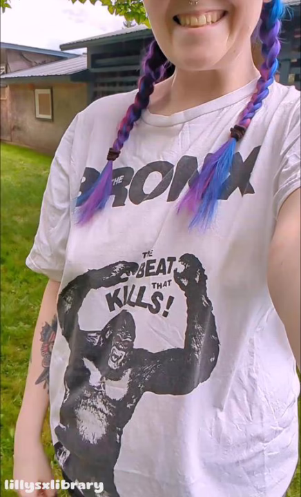 I’d flash you everyday if we were neighbors ;)