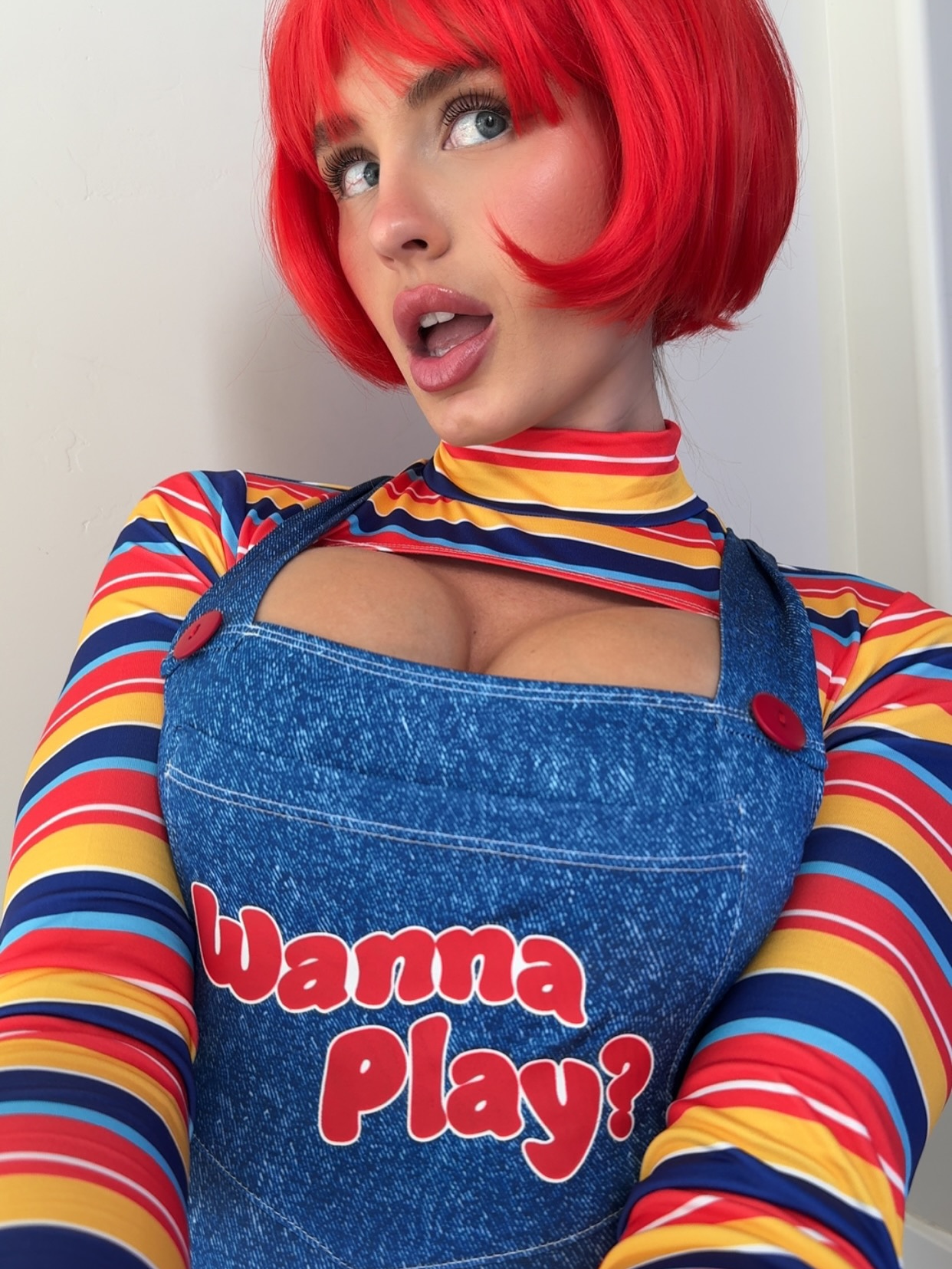 1770372322 219 Vega Thompson Happy Halloween whats your favorite look