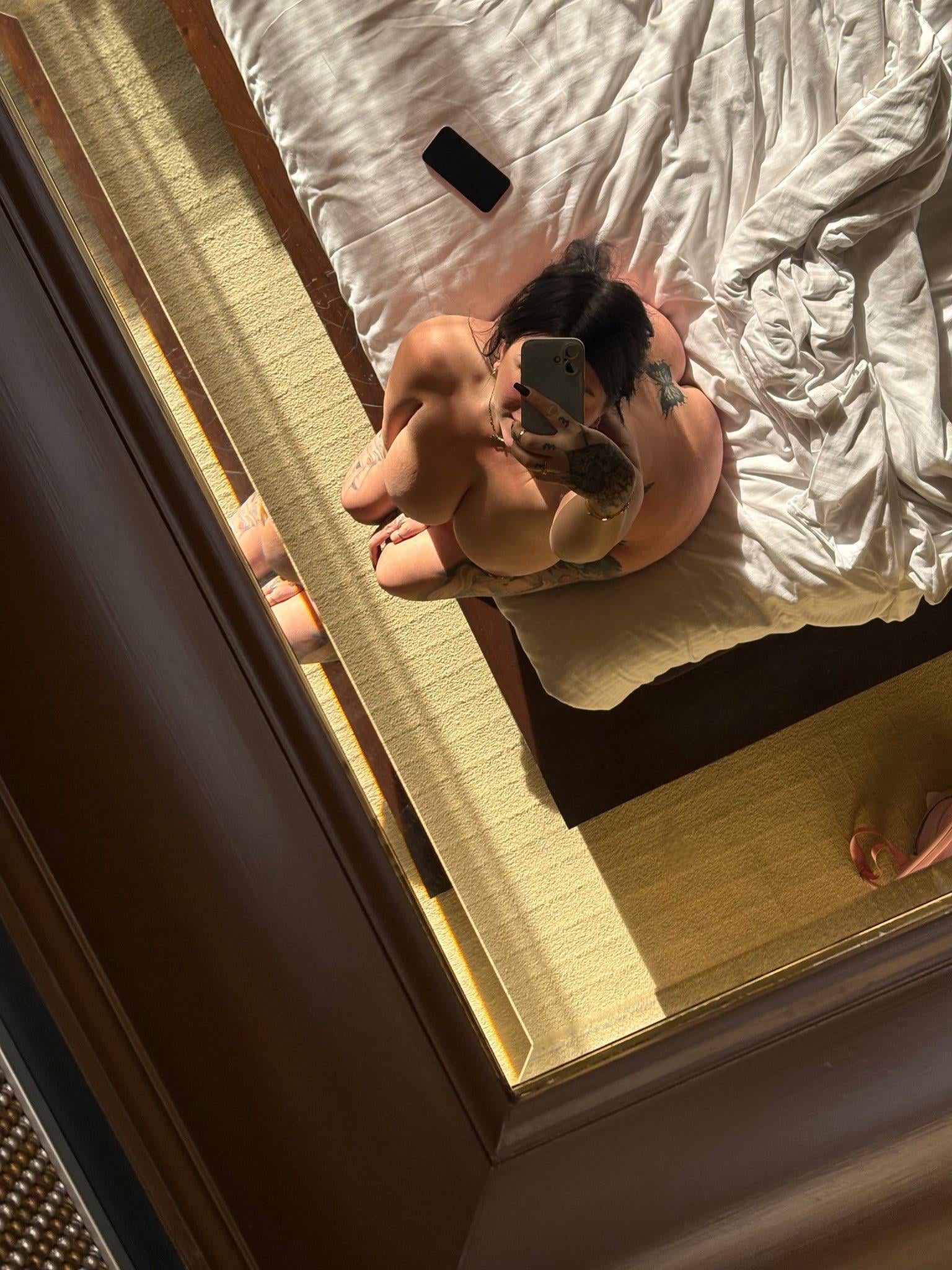 Capbarista Mother of god PAWG