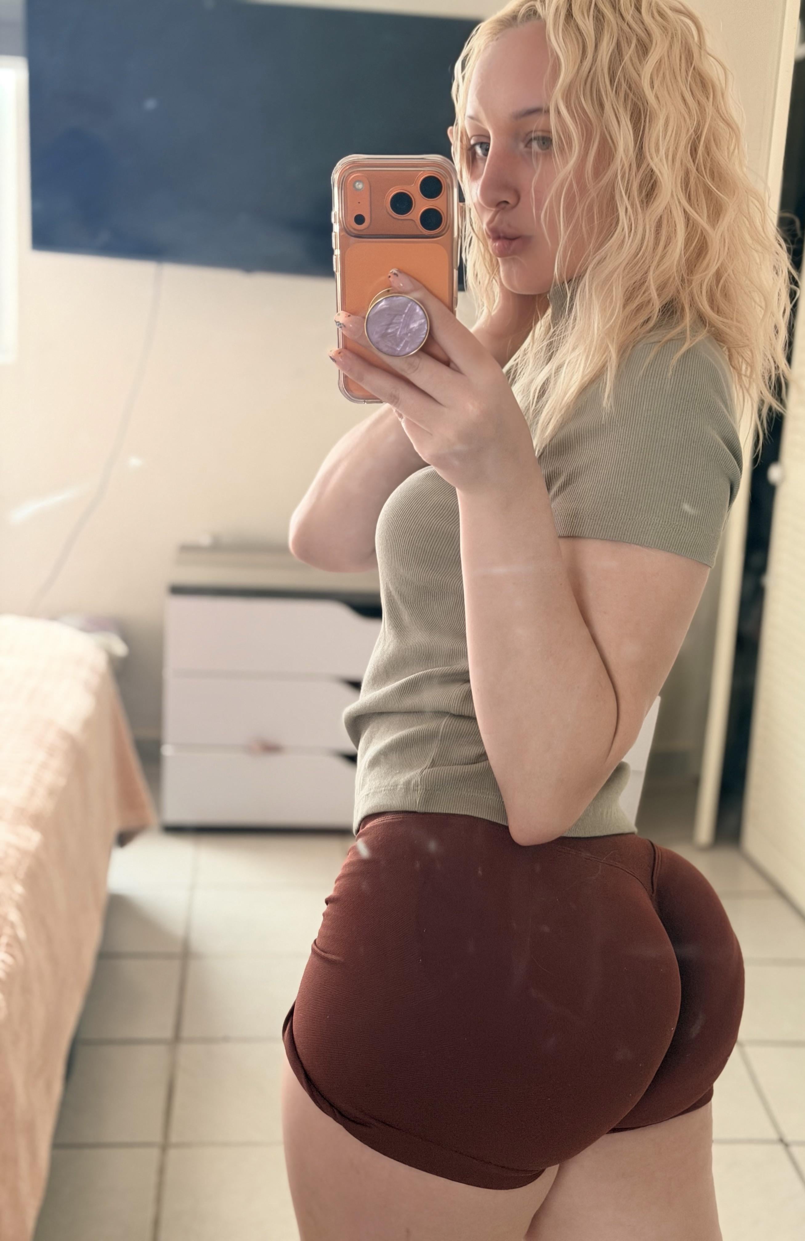 PAWG Happy Friday Jr Common Let1174