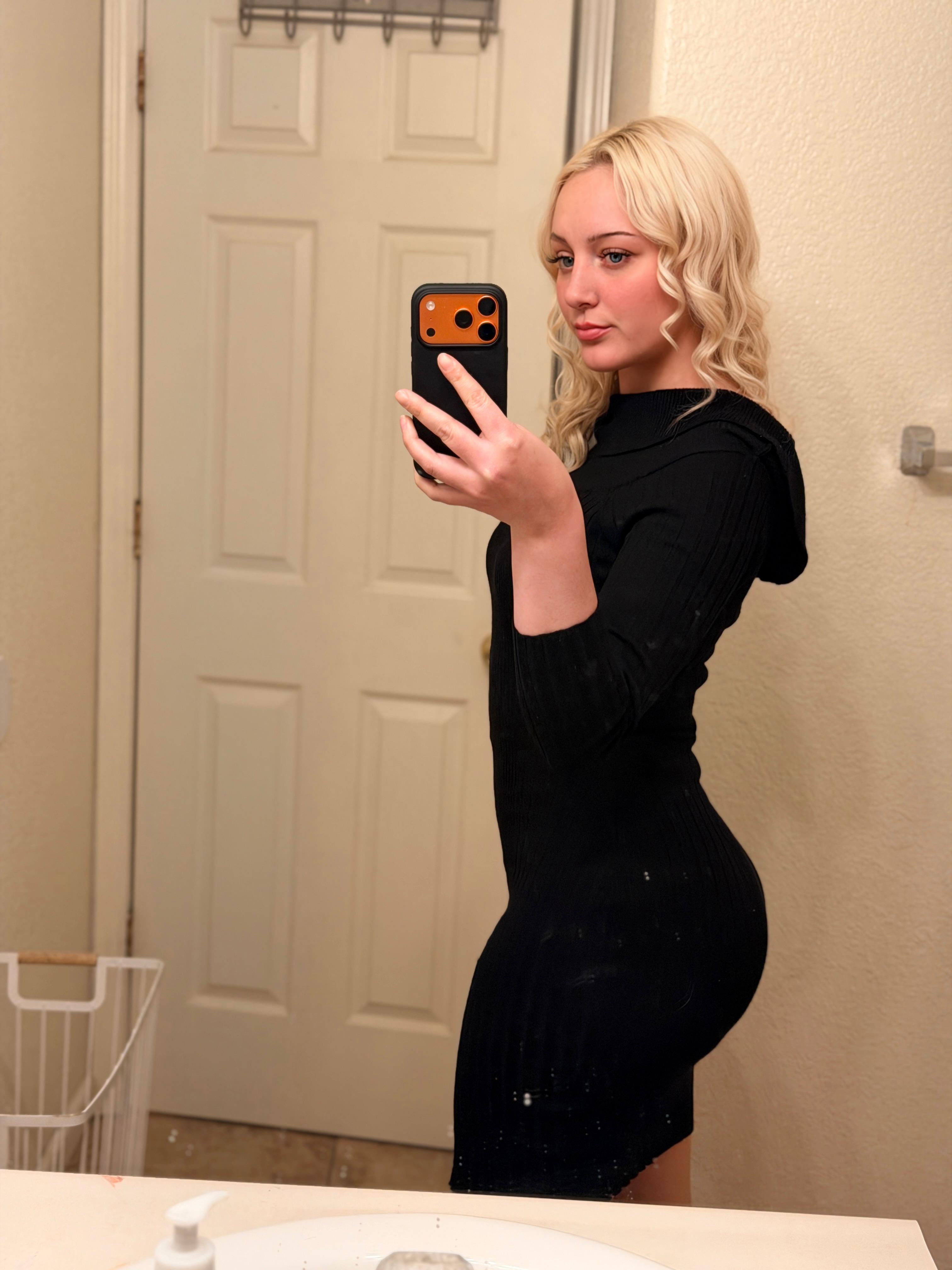 PAWG Happy V day Common Let1174