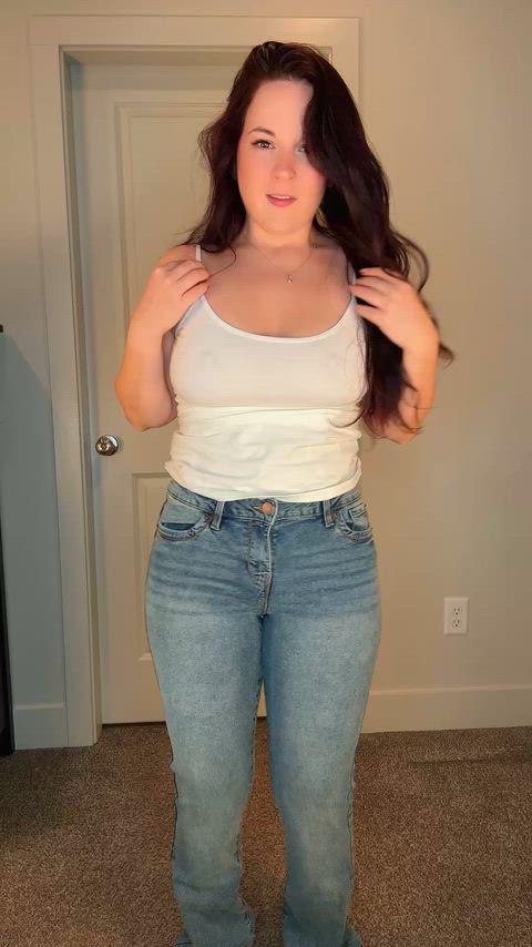 Thicker 32 year old curvy MILF body reveal