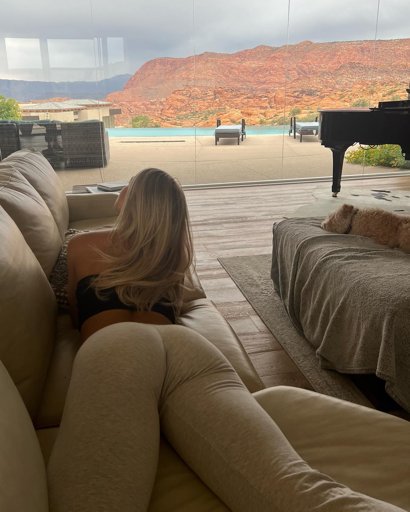 Vega Thompson Cuddle time