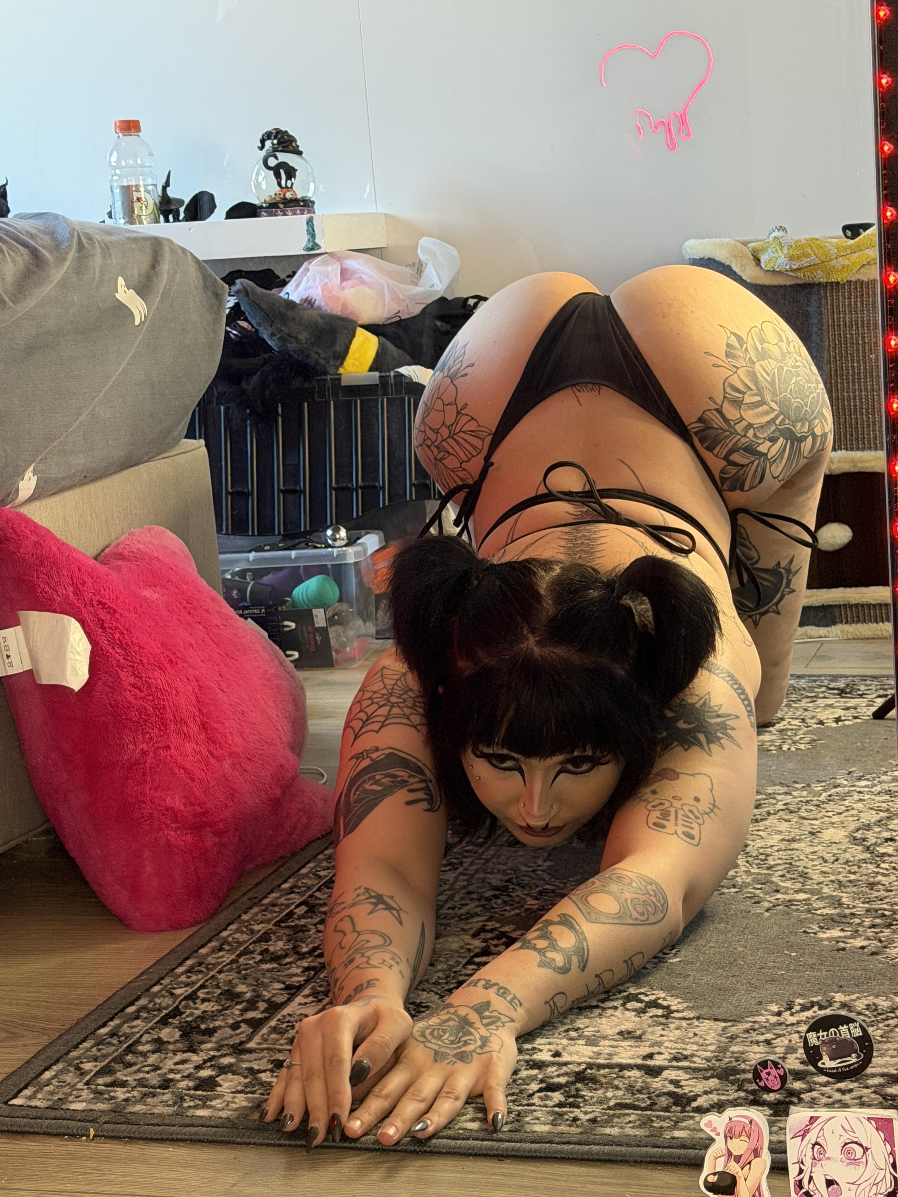 PAWG rate my arch gothiccthorn